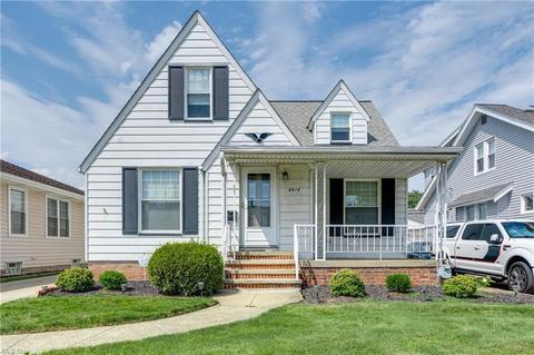 6914 Gilbert Ave, Parma, OH 44129 photo 1