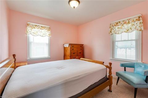 6914 Gilbert Ave, Parma, OH 44129 photo 22