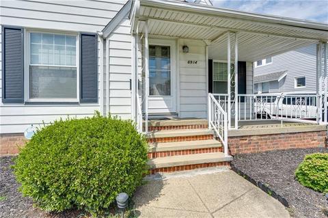 6914 Gilbert Ave, Parma, OH 44129 photo 5