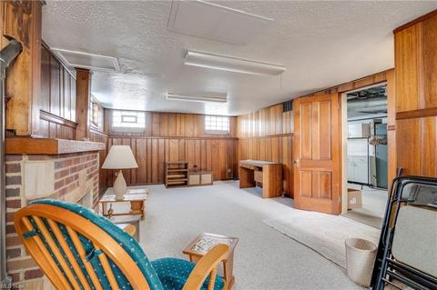 6914 Gilbert Ave, Parma, OH 44129 photo 27
