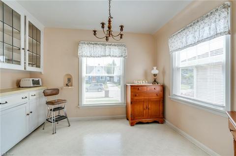 6914 Gilbert Ave, Parma, OH 44129 photo 17