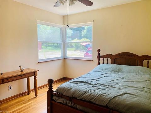 116 E Ridgewood Dr, Seven Hills, OH 44131 photo 20