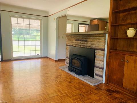 116 E Ridgewood Dr, Seven Hills, OH 44131 photo 17