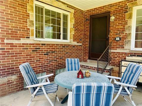 116 E Ridgewood Dr, Seven Hills, OH 44131 photo 6