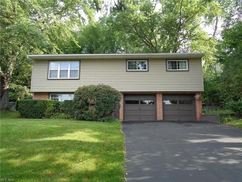 4949 18th St NW, Canton, OH 44708 photo 1