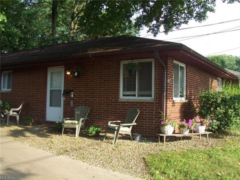 801 Patterson Ave, Akron, OH 44310 photo 4