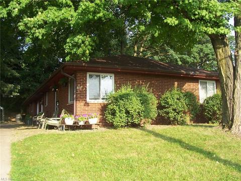 801 Patterson Ave, Akron, OH 44310 photo 5