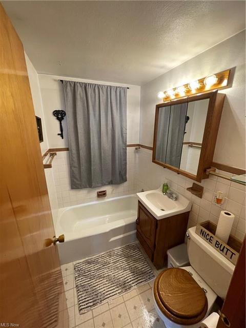 227 Summit Ave, Mingo Junction, OH 43938 photo 13