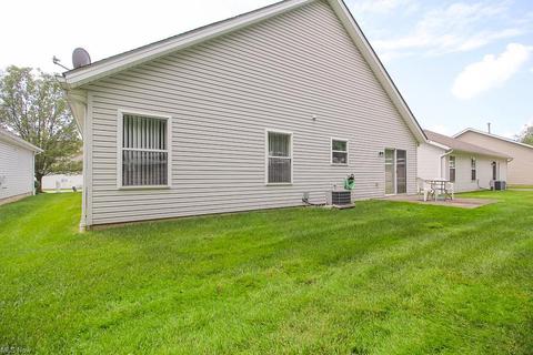 7631 Falling Leaf Dr, Seven Hills, OH 44131 photo 31