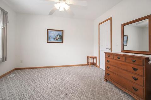 7631 Falling Leaf Dr, Seven Hills, OH 44131 photo 18