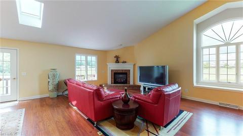 2515 River Downs, Stow, OH 44224 photo 5