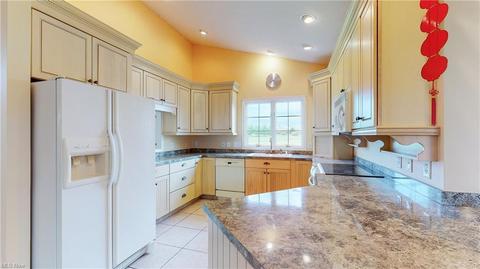 2515 River Downs, Stow, OH 44224 photo 12