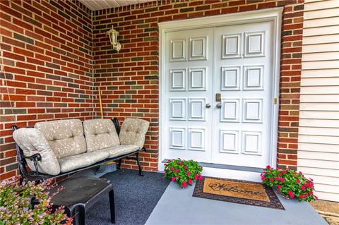 3701 Leavitt Rd, Lorain, OH 44053 photo 3