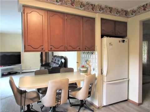 2525 Wright Rd, Akron, OH 44320 photo 8