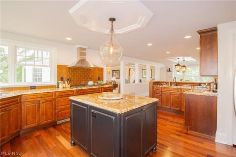 8853 Mentor Rd, Chardon, OH 44024 photo 12