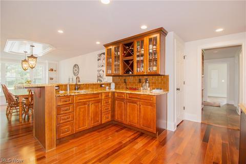 8853 Mentor Rd, Chardon, OH 44024 photo 11