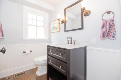 8853 Mentor Rd, Chardon, OH 44024 photo 32