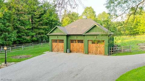 8853 Mentor Rd, Chardon, OH 44024 photo 34
