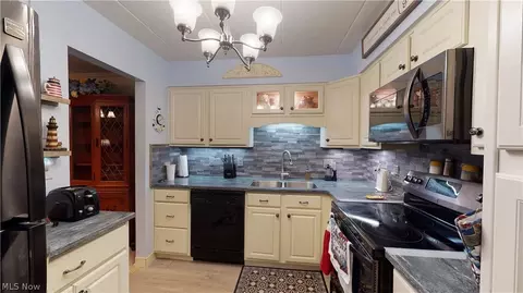 5200 West Blvd #103, Boardman, OH 44512 photo 9