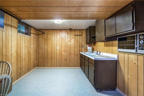 1735 E 36th St, Lorain, OH 44055 photo 18