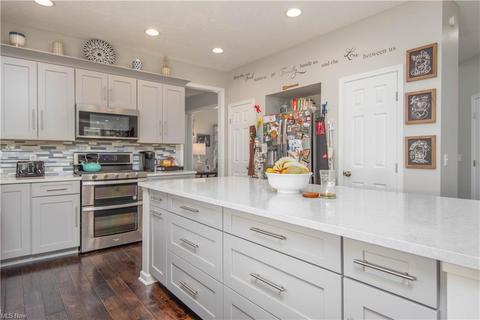 4532 Northledge Ct, Copley, OH 44321 photo 13