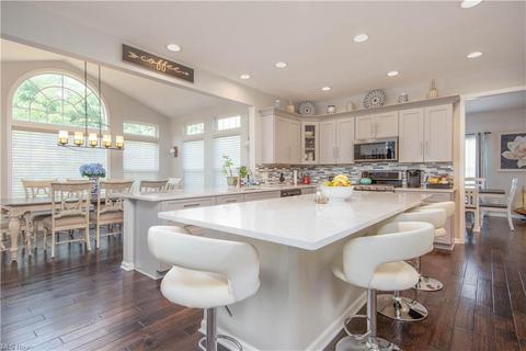4532 Northledge Ct, Copley, OH 44321 photo 14