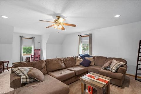 4746 Eldo St, Willoughby, OH 44094 photo 28