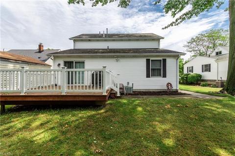4746 Eldo St, Willoughby, OH 44094 photo 7