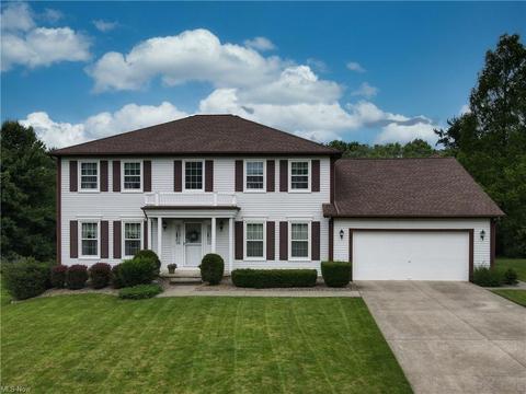 33365 Seneca Dr, Solon, OH 44139 photo 1