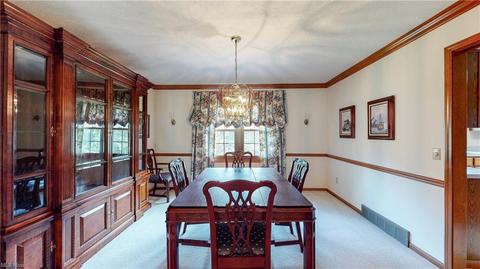 33365 Seneca Dr, Solon, OH 44139 photo 8