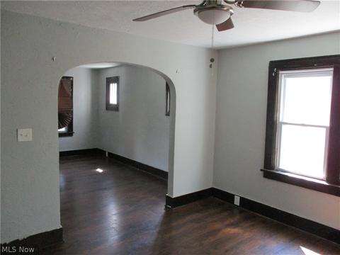 1761 E 32nd St, Lorain, OH 44055 photo 7
