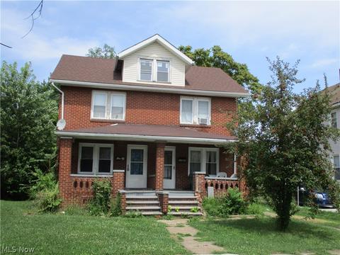 1761 E 32nd St, Lorain, OH 44055 photo 1