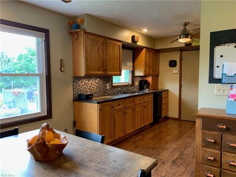 478 State Rd, Harpersfield, OH 44041 photo 17