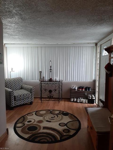400 Creed St, Struthers, OH 44471 photo 8