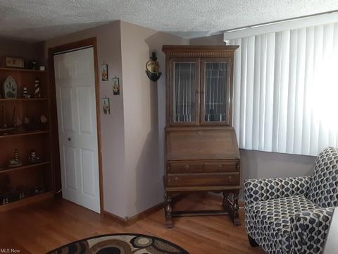 400 Creed St, Struthers, OH 44471 photo 7