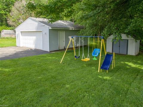 382 Creed St, Struthers, OH 44471 photo 6