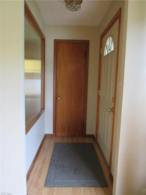 331 Beebe Ave, Elyria, OH 44035 photo 5