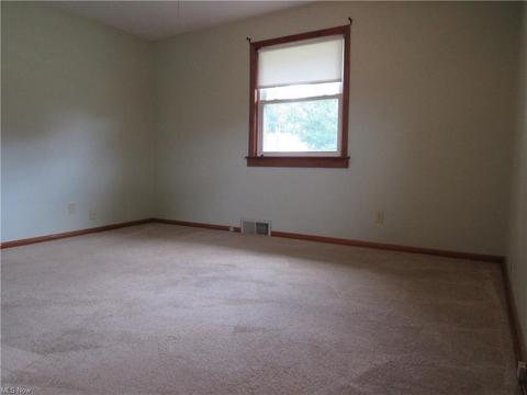331 Beebe Ave, Elyria, OH 44035 photo 19