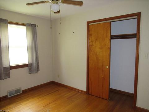 331 Beebe Ave, Elyria, OH 44035 photo 15