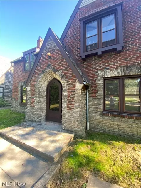 4037 Hudson Dr, Boardman, OH 44512 photo 2