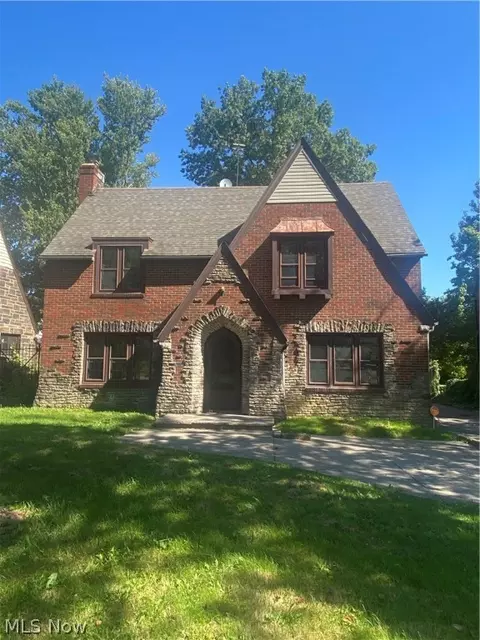 4037 Hudson Dr, Boardman, OH 44512 photo 1