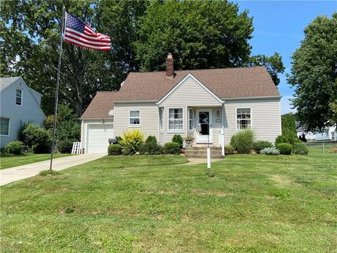 3019 26th St NW, Canton, OH 44708 photo 2