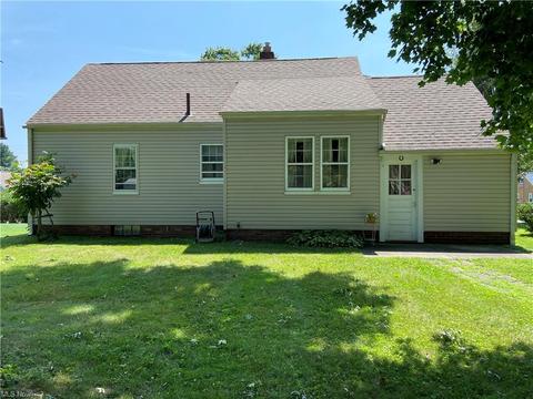 3019 26th St NW, Canton, OH 44708 photo 3