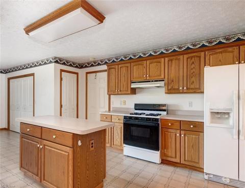 29385 Chardon Rd, Willoughby Hills, OH 44092 photo 12