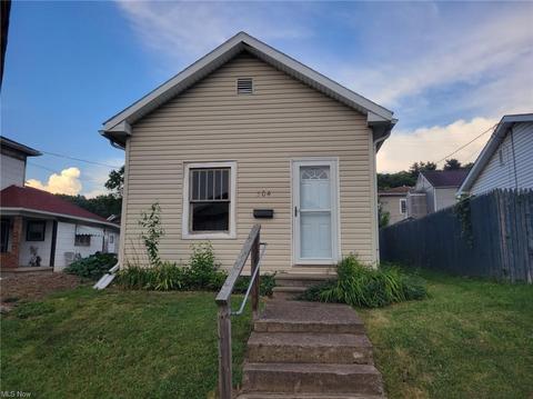304 N 2nd St, Dennison, OH 44621 photo 1