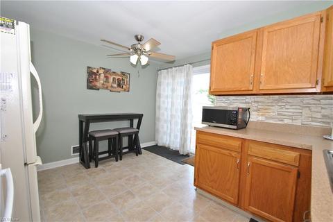 1803 Silver St, Wickliffe, OH 44092 photo 16