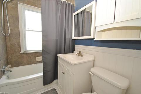 1803 Silver St, Wickliffe, OH 44092 photo 13