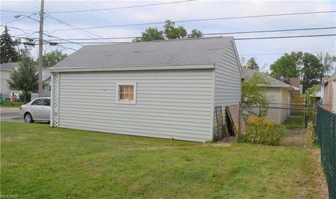 351 E 328th St, Willowick, OH 44095 photo 24
