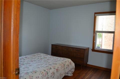 351 E 328th St, Willowick, OH 44095 photo 14