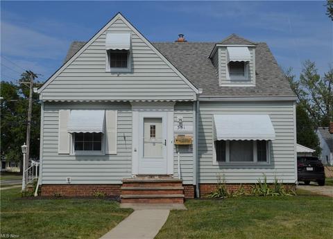 351 E 328th St, Willowick, OH 44095 photo 4